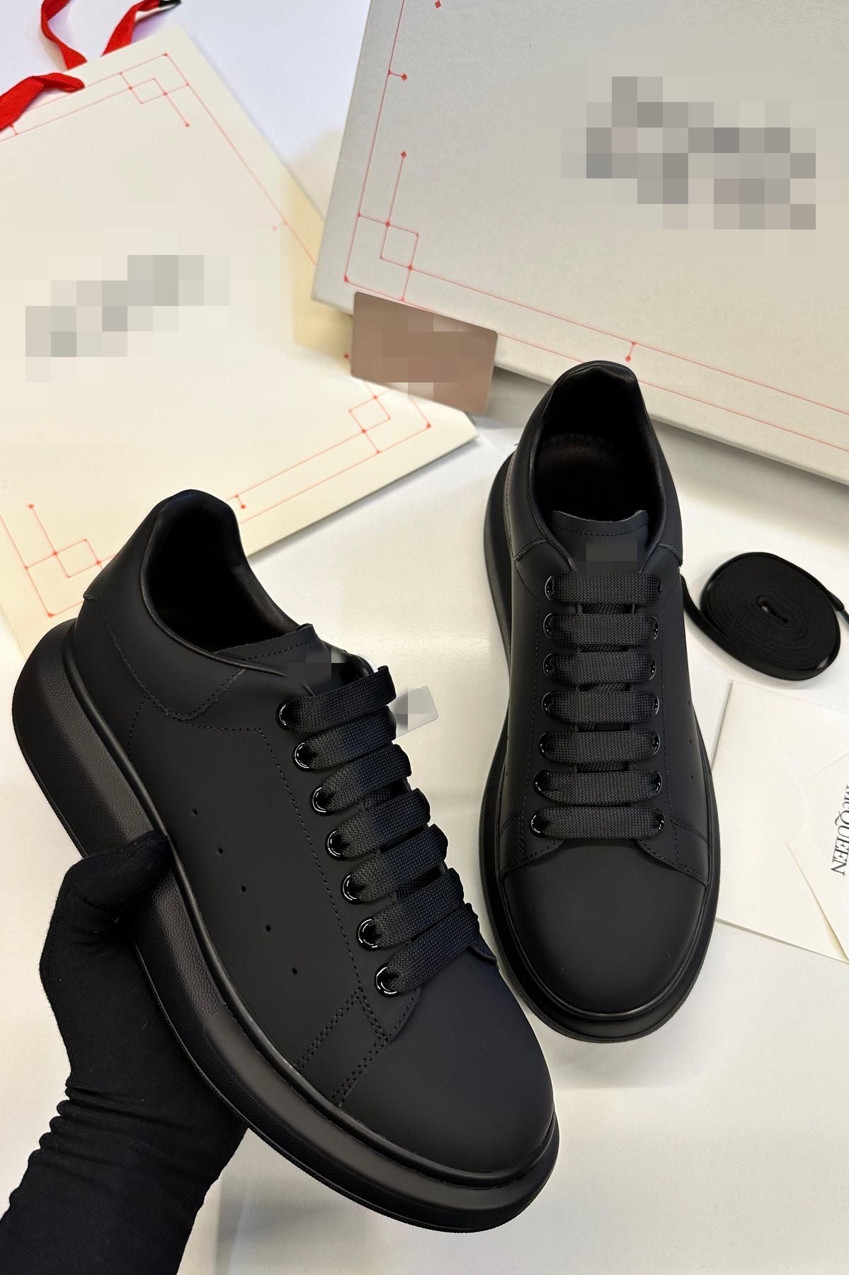 All Black AM